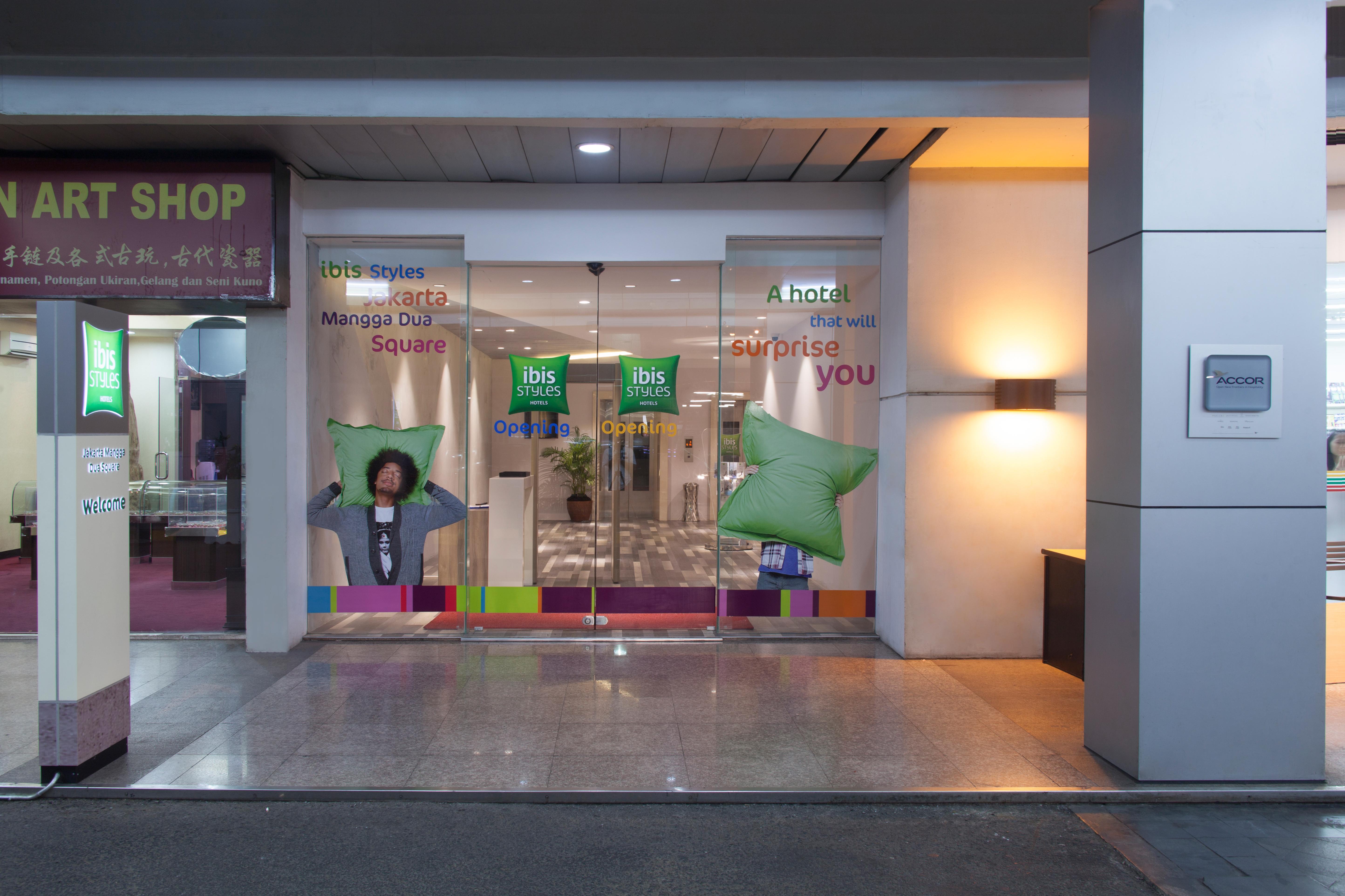 Ibis Styles Jakarta Mangga Dua Square Zewnętrze zdjęcie