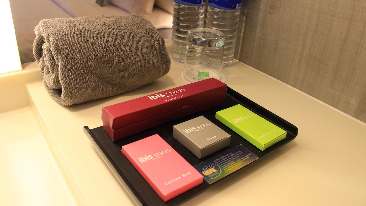 Ibis Styles Jakarta Mangga Dua Square Zewnętrze zdjęcie